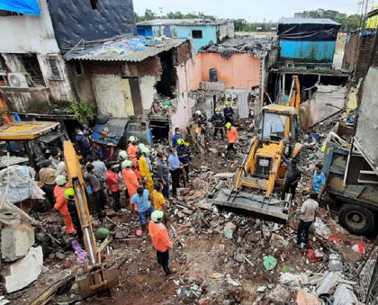 Malad Building Collapse